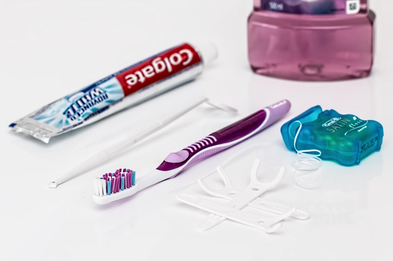 5 Daily Habits for Healthier Gums
